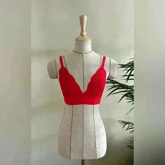 Lively Longline Lace Bralette in Bright Red - Size XS - Picture 2 of 6